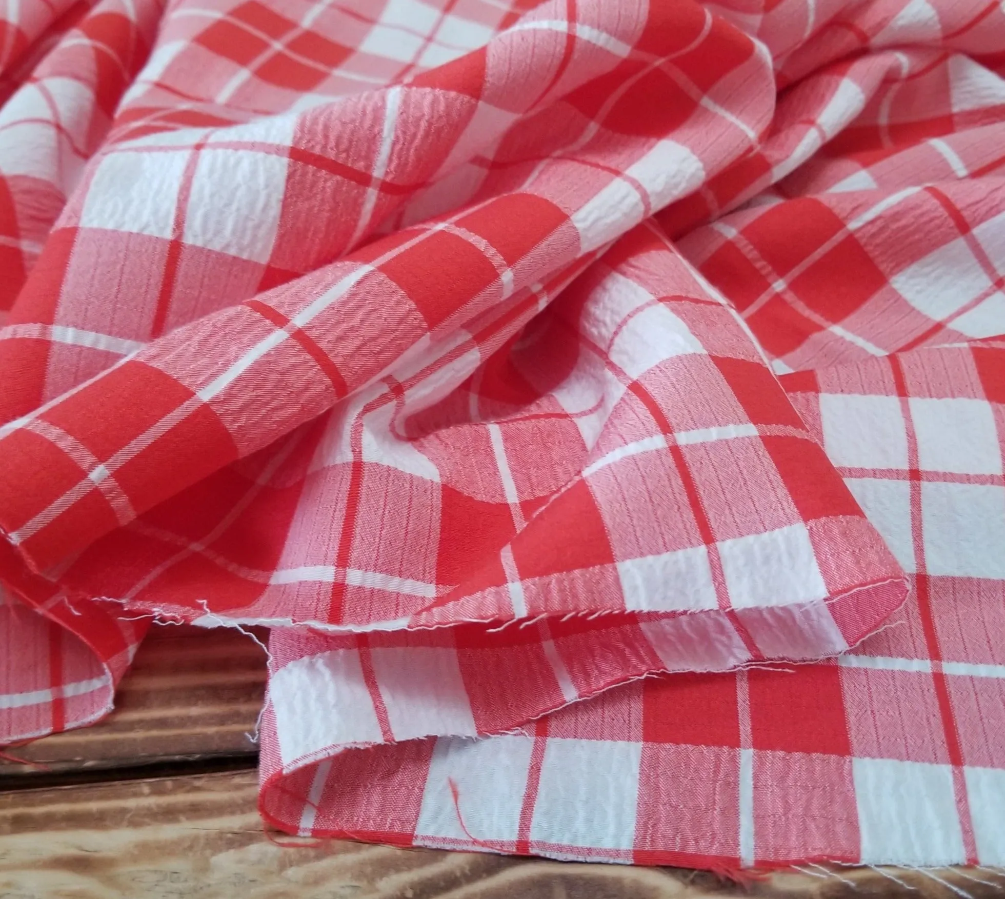 LA Finch 5 yard precuts: 5 yards of Designer Deadstock Apple Red Picnic Gingham White Textured Seersucker Poly Rayon Spandex Woven